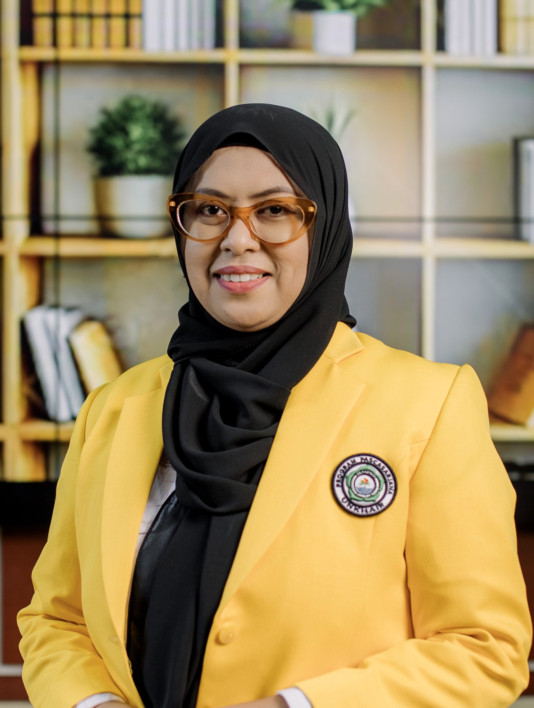 Dr. Fadhliah M Alhadar, SE., M.Mgt